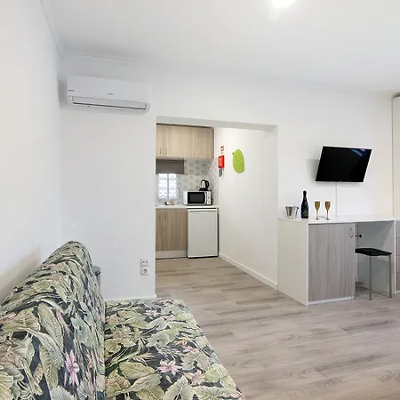 Familiar * Монкарапашу